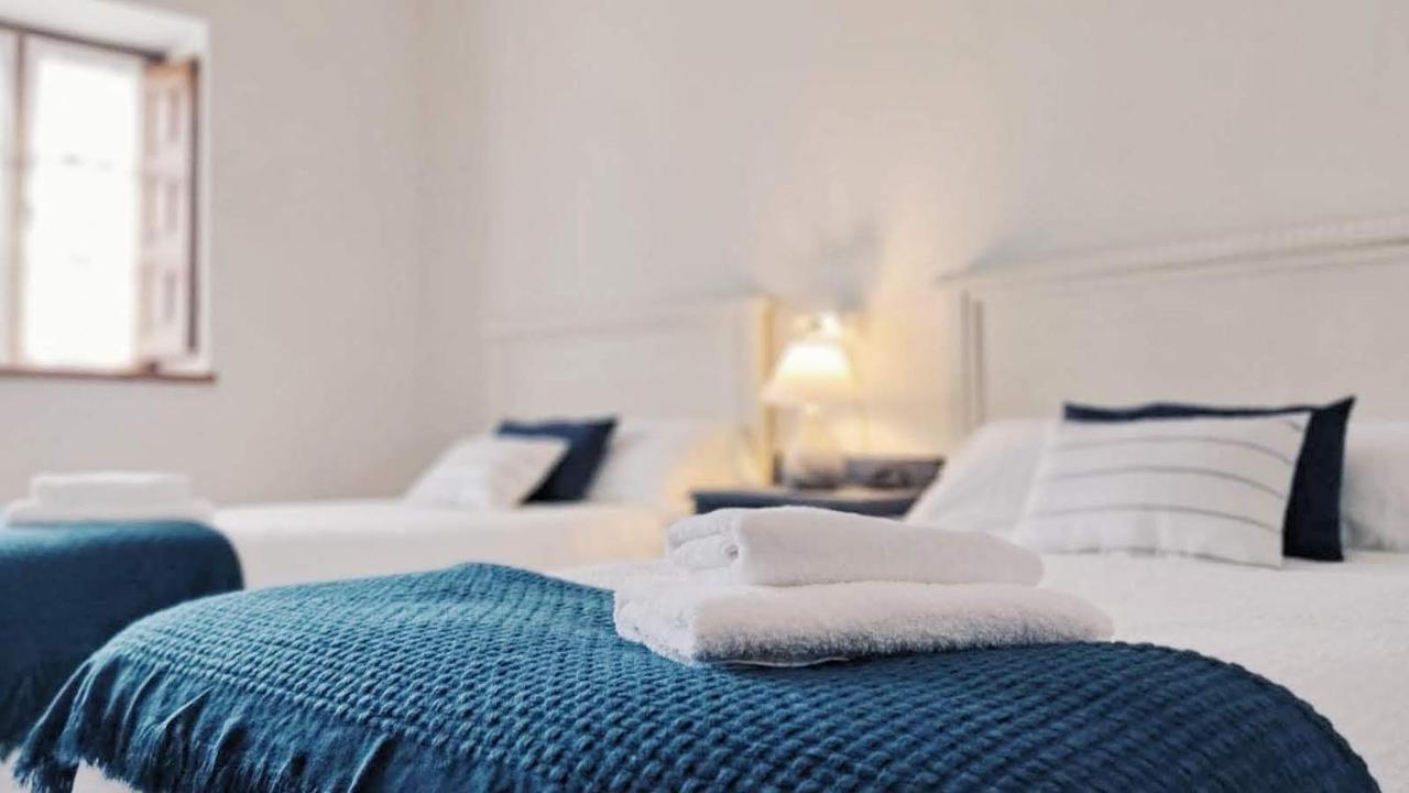 Casa Dolfin - "Tu Hogar En La Costa Del Paraiso" Guest House Navés Eksteriør bilde