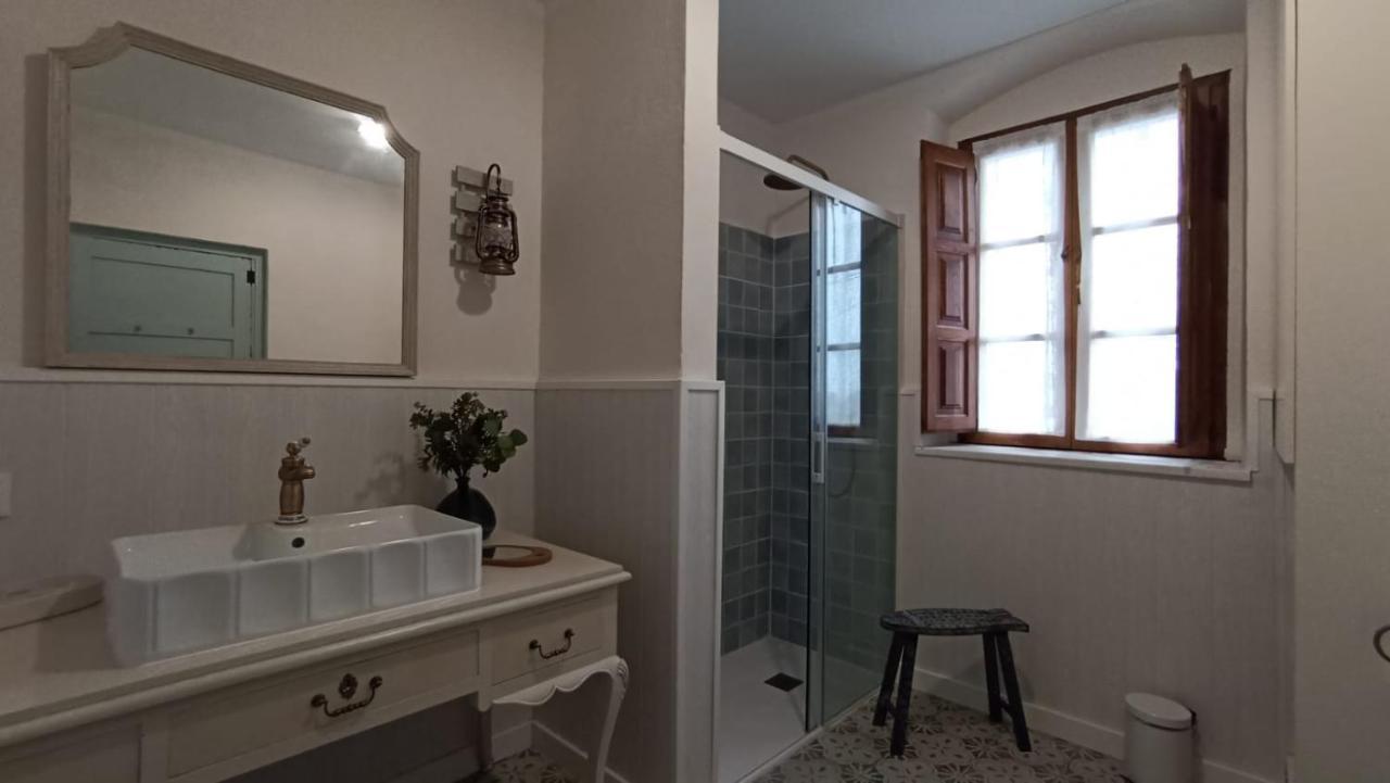 Casa Dolfin - "Tu Hogar En La Costa Del Paraiso" Guest House Navés Eksteriør bilde